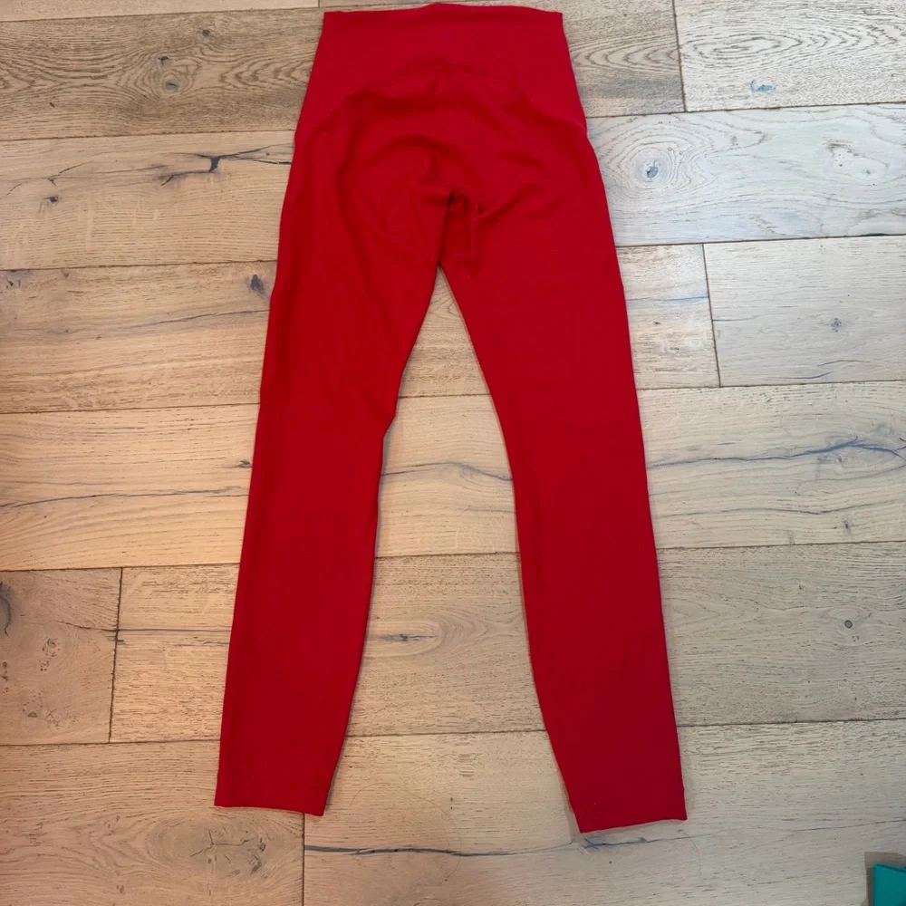 Lululemon Unrestricted Power High-Rise 25”